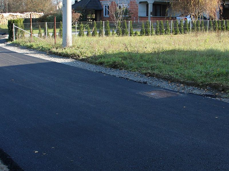 Ulica I. G. Kovačića u Lipiku (poslije)