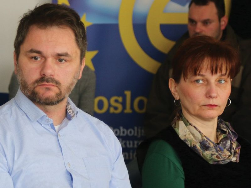 17.3.2016. na Danu gospodarstva u Pakracu, s Verom Pečanić koja volonterski obavlja posao tajnice Udruženja. 