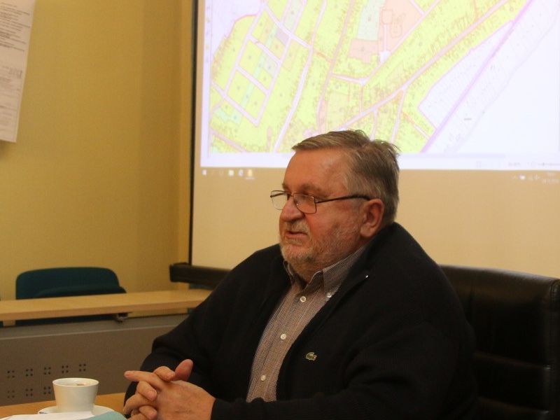 Zoran Hebar (u sredini)