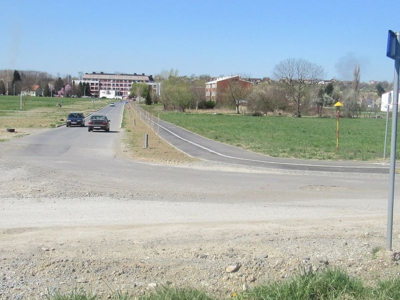 Križanje Ulice hrvatske policije iz DR, Osječke ulice i Ulice A. Hebranga