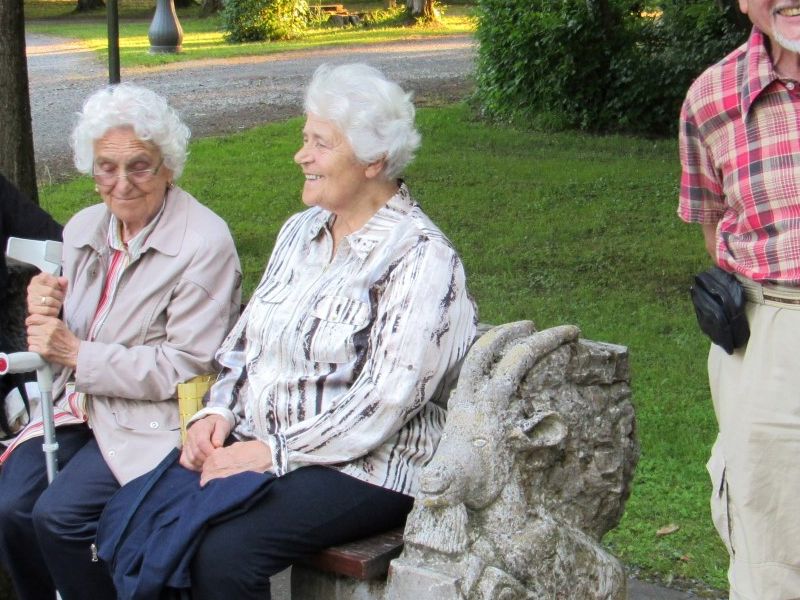 Werner Wagener pokraj klupe prijateljstva Neustadta i Lipika