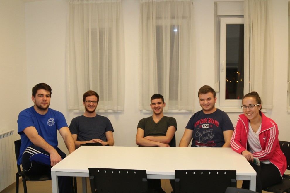 (s lijeva) Daniel, Mislav, Antonio, Mateo i Antea 