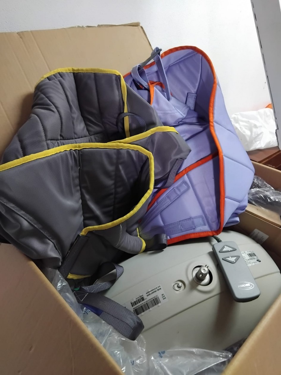 Prodajem dizalicu za siguran prijenos i podizanje nepokretnih ili teško pokretnih osoba