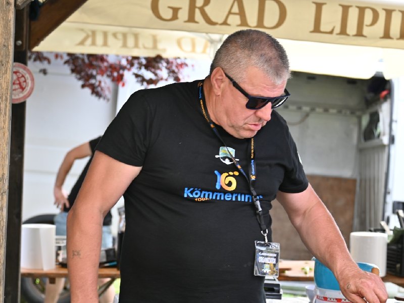 Majstor od kuhače...