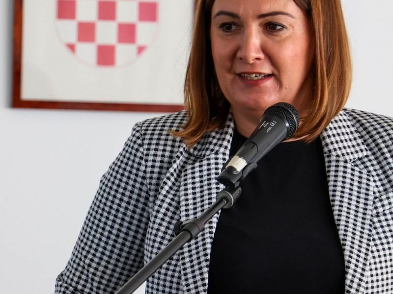 Požeško - slavonska županica Antonija Jozić na svečanoj sjednici povodom Dana Grada Lipika
